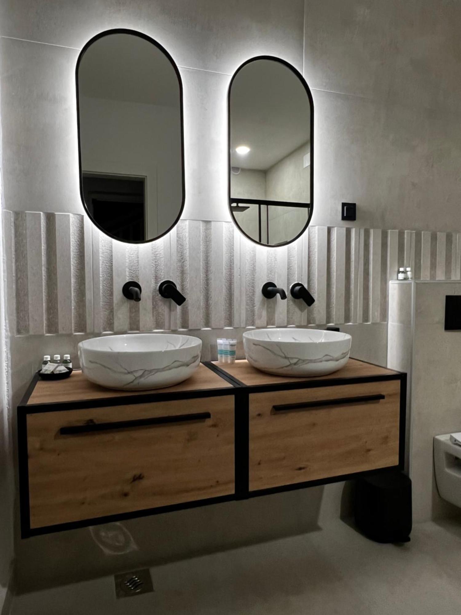 Casa Benita Bed & Breakfast Хвар Екстериор снимка